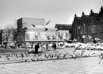 S.....r - Siedziba Teatru Wybrzeże, lata 70. XX wieku

#gdansknieznany #gdansk #tro...