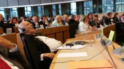 P.....6 - Tak krul walczy w europarlamencie

#knp #januszkorwinmikke #ozajaszgoldberg...