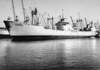 S.....r - „GDAŃSK”, MS (Motor Ship), drobnicowiec, z serii B-50, pojemność 2670 BRT, ...