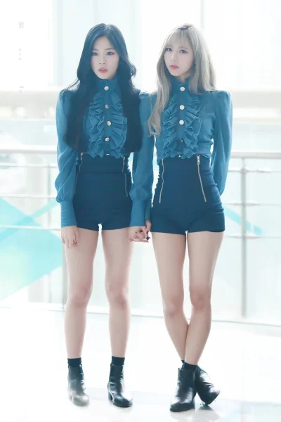 XKHYCCB2dX - #jiu #yoohyeon #dreamcatcher 
#koreanka