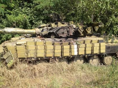 stahs - Ciekawe czy opisze też historię T-64 z poniższego zdjęcia. Podobno trafiony p...