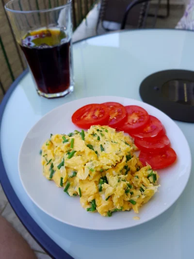 Jasik123 - Niema lepszego śniadania. Tylko jajecznica! ( ͡° ͜ʖ ͡°) #sniadanie #gotujz...