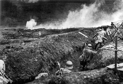 dertom - Ćwiczenia żołnierzy batalionu szturmowego Sedan, Francja 1917.
#historia #f...