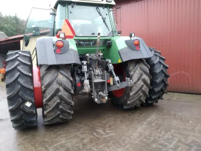 CocoJambo14 - Teraz to można jechać nawet po wodzie ( ͡º ͜ʖ͡º)
#rolnictwo #traktorbon...