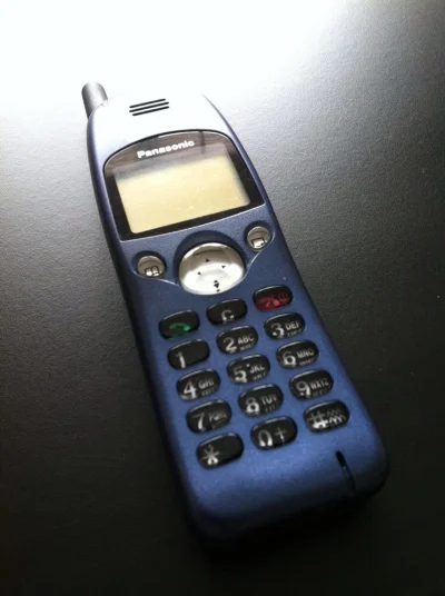 Jubei - #pierwszytelefon Panasonic GD30