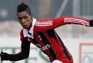 Murzyn1009 - To jest Yusupha Yaffa były gracz młodzieżowej drużyny AC Milan. Ostatnio...