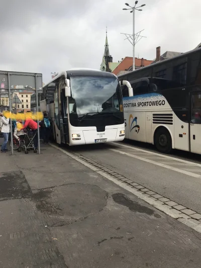 chilon - Zaparkuje sobie pasie rowerowym, tak będzie łatwiej. 300 metrów dalej jest p...