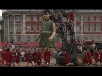 Bartholomew - To część spektaklu francuskiego teatru ulicznego "Royal De Luxe". Chyba...