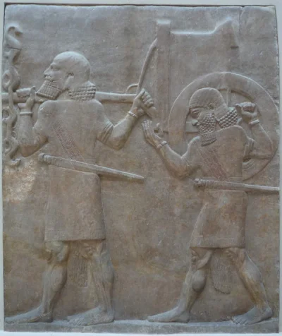 myrmekochoria - Żołnierze niosą rydwan dla Sargona II