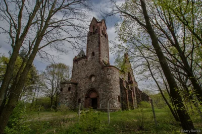 nightmeen - Ostatnio miałem okazję zwiedzić stare ruiny zapomnianego kościoła ewangel...