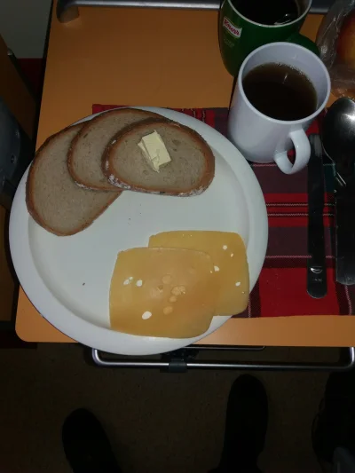 Kwassokles - #szpital #zdrowie#zdrowia #jedzenie kolacja bez rewelacji 3 kromki chleb...