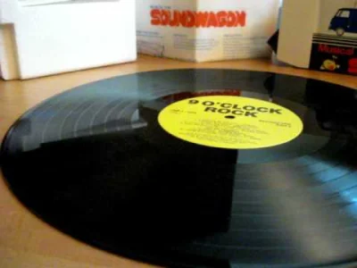 hipeklego - #technologia #muzyka #gramofonboners



taki tam gramofon....