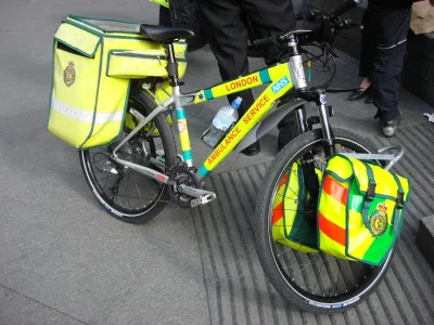 Gaboleusz - #ciekawostki #heheszki
Rower ambulans funkcjonujący w Londynie ( ͡° ͜ʖ ͡...