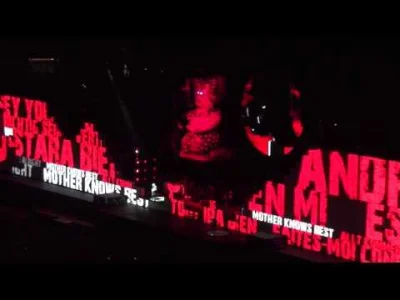GoonSquad - Wideo z koncertu Rogera Watersa na stadionie narodowym. Waters śpiewa: "M...