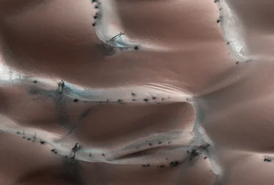 N.....i - #kosmos #nasa #hirise



Wydmy na Marsie. 

W zimie, część wydm na Marsie j...