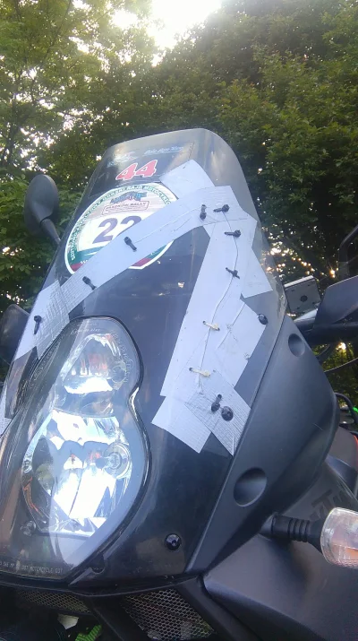 Przepior86 - Trytki + Silver tape. I wszystko się da naprawić ( ͡° ͜ʖ ͡°)
#motocykle ...