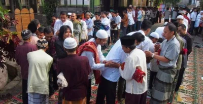 w.....a - #sennajawie #islam #ramadan #indonezja

Eid al-fitr (ind. Lebaran) to świ...