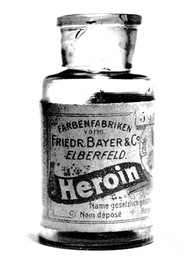 antros - Słynny koncern farmaceutyczny Bayer sprzedawał heroinę (od 1890 r.) jako lek...