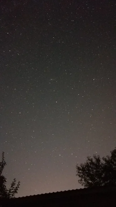 jgoluch - @Versus123 xiaomi lepsze (⌐ ͡■ ͜ʖ ͡■)
Ps. W centrum widać M31.