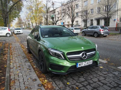 superduck - Mercedes GLA45 AMG (2014-2017)
2.0l R4 turbo 360-381 KM
0-100km/h - 4,4 s...