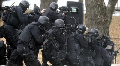 Zamaloczasunalogin - Gigantyczna akcja miedziano górskiej policji. Ponad 100 policjan...