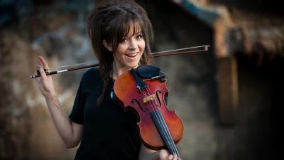 Dante15 - Lindsey Stirling (｡◕‿‿◕｡)

#ladnapani #skrzypceboners :D