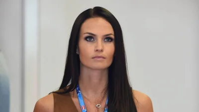 johanlaidoner - Minttu Virtanen (fińska stewardesa)- obecna żona Kimiego Räikkönena.