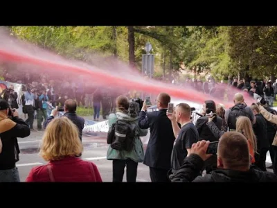 galanonym - Czy posłanka ma też pretensje do policji za to, że usunęła obywateli któr...