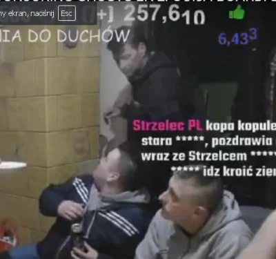 klossser - Duch Jacy przywołany.
Ściana przez niego prześwituje

#danielmagical