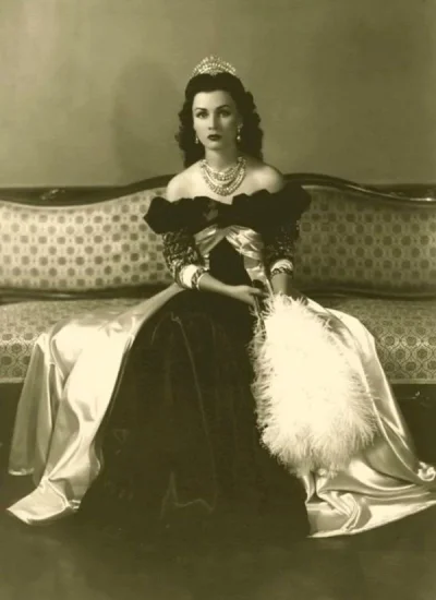 Kakergetes - Azjatycka Wenus - Fawzia Fuad. Była egipską księżniczką, poślubiła szach...