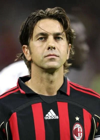 a.....e - Alessandro Costacurta - 20 lat gry w Milanie.
#dawnegwiazdy