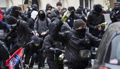 dolOfWK6KN - > bierze udział w pacyfikacji demonstracji studentów.

To jest demonst...