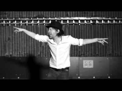 dumnie - Chciałbym tańczyć jak Thom Yorke.
#muzyka #radiohead #dumnenuty