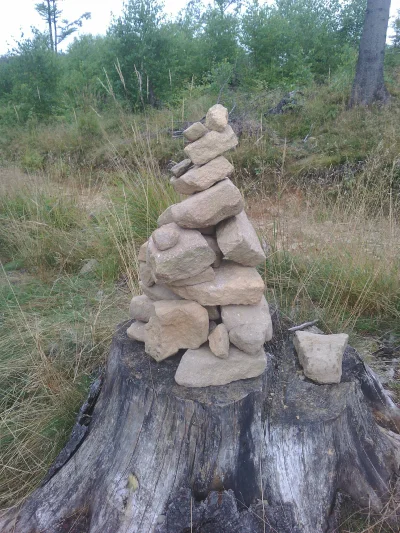 Alrauna - Za każdym razem jak mijam taką piramidkę w górach, dokładam kamyczek od sie...