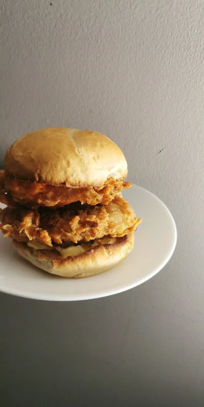 Wurf - Czy mój prosty fried chicken sandwich dostanie z dwa plusy?
#gotujzwykopem