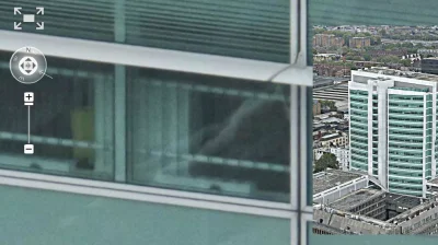 H.....n - Ciekawe odbicie na jednym z okien szpitala, wygląda jak ludzka sylwetka. :)