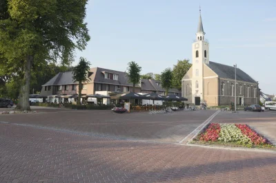 o.....h - @pomws: Pierwsze lepsze miasto we wspaniałej zielonej Holandii. Czy w centr...