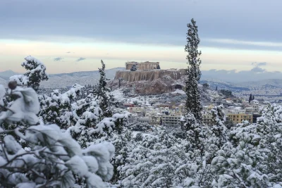 Mesk - @Frugos: Zdjęcie z wczoraj, Partenon w śniegu: