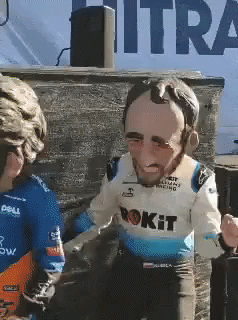 bedek91 - odpowiednia muzyka - https://streamable.com/0m9r1
ja już tak od pół godzin...