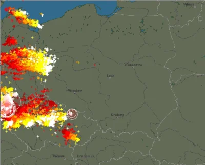 aleksander_z - @Chacha: Gdzie burza, gdzie Wrocław ( ͡° ͜ʖ ͡°)