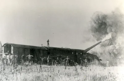 myrmekochoria - Wystrzał z amerykańskiego działa kolejowego w Thierville, Francja 191...