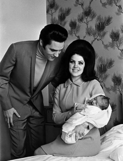 ilem - #modameska #moda #fryzury #ciekawostki
Elvis, Priscilla & Lisa Marie Presley,...