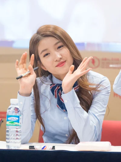 K.....o - #sowon #gfriend 
#koreanka