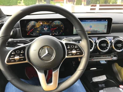 bob46 - Kolega pożyczył dzisiaj nowego Mercedesa A 1.3 136KM (╥﹏╥) #motoryzacja #merc...