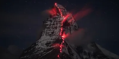U.....a - Matterhorn nocą... 
źródło
#gory #wspinaczka #earthporn