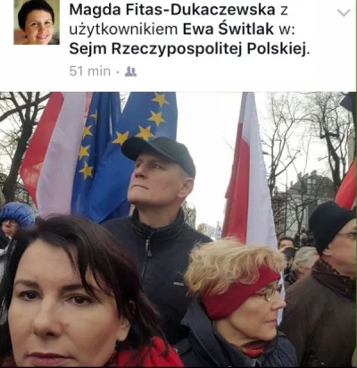 LaPetit - Żona gen. Dukaczewskiego, ojca WSi na marszu w obronie demokracji. :D
#par...