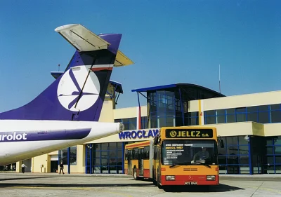 BaronAlvonPuciPusia - >1997 - Wrocław, Port Lotniczy. Dodaje jako ciekawostkę. Foto z...