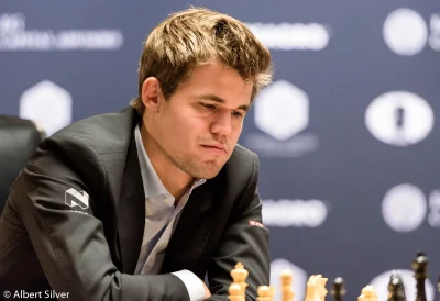 swango - @Kaczorra przypomina najlepszego szachistę na świecie Magnusa carlsena