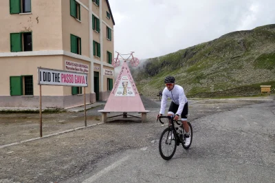 cree - 344577 - 40 = 344537

Passo gavia ;)
https://www.strava.com/activities/6557...