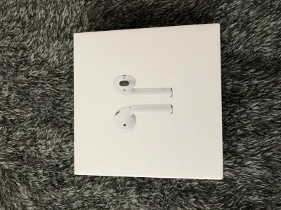 mental_cat - W końcu kupiłem, wiec #chwalesie - a co!
#airpods #apple 
O rany, jaka...